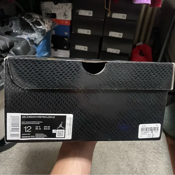 Jordan 11 Retro Low Light Bone Snakeskin Size 12 - Picture 10 of 11